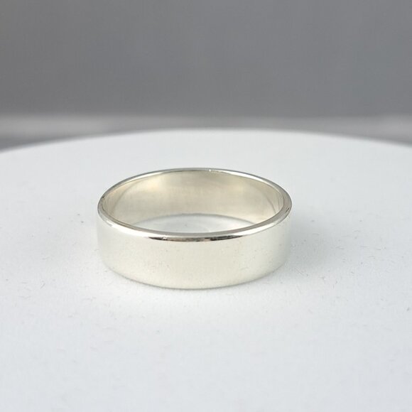 Jewelry - .950 Peruvian Solid Sterling Silver Band